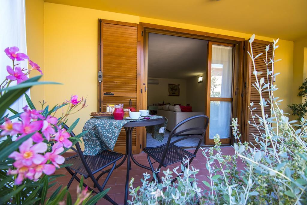Appartamenti E Affittacamere Le Due Ruote Alberese Exterior photo